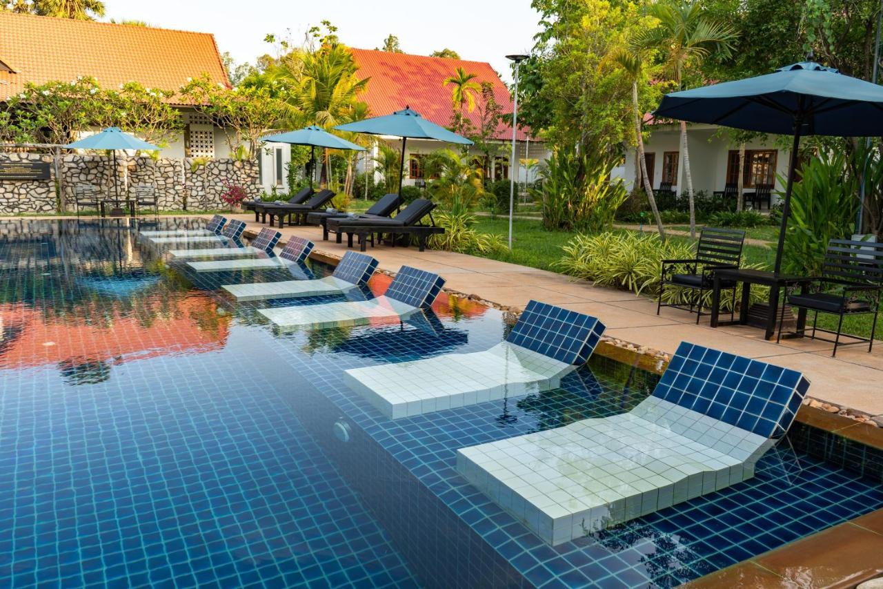 Amazing Smile Angkor Resort Сиемрип Экстерьер фото
